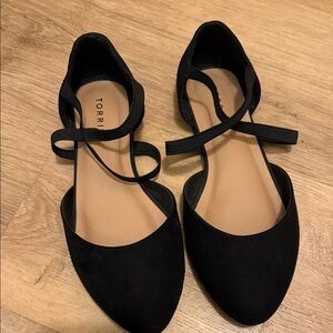 Torrid Black Crisscross Flats